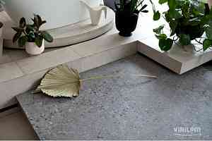 Кварцвиниловые полы Vinilam Ceramo Stone 2,5 мм 71613 Терраццо фото  | FLOORDEALER
